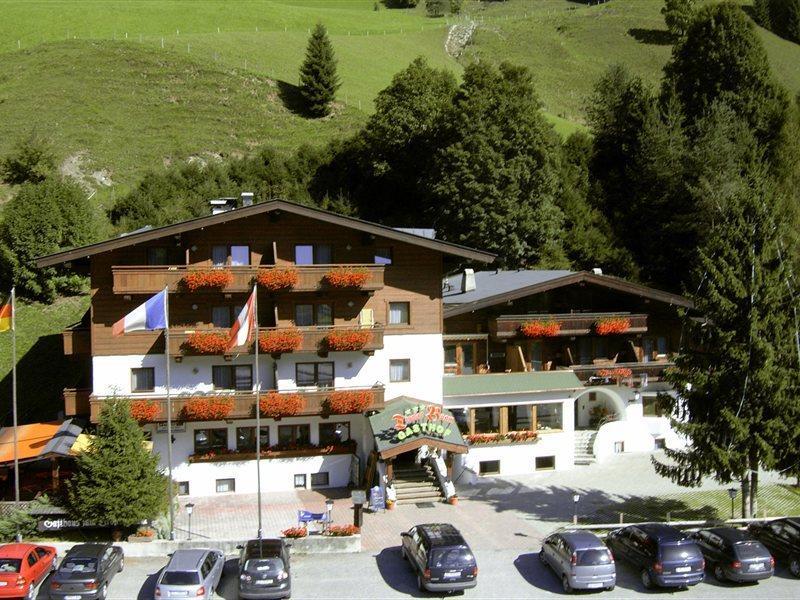 Hotel & Tiroler Buam